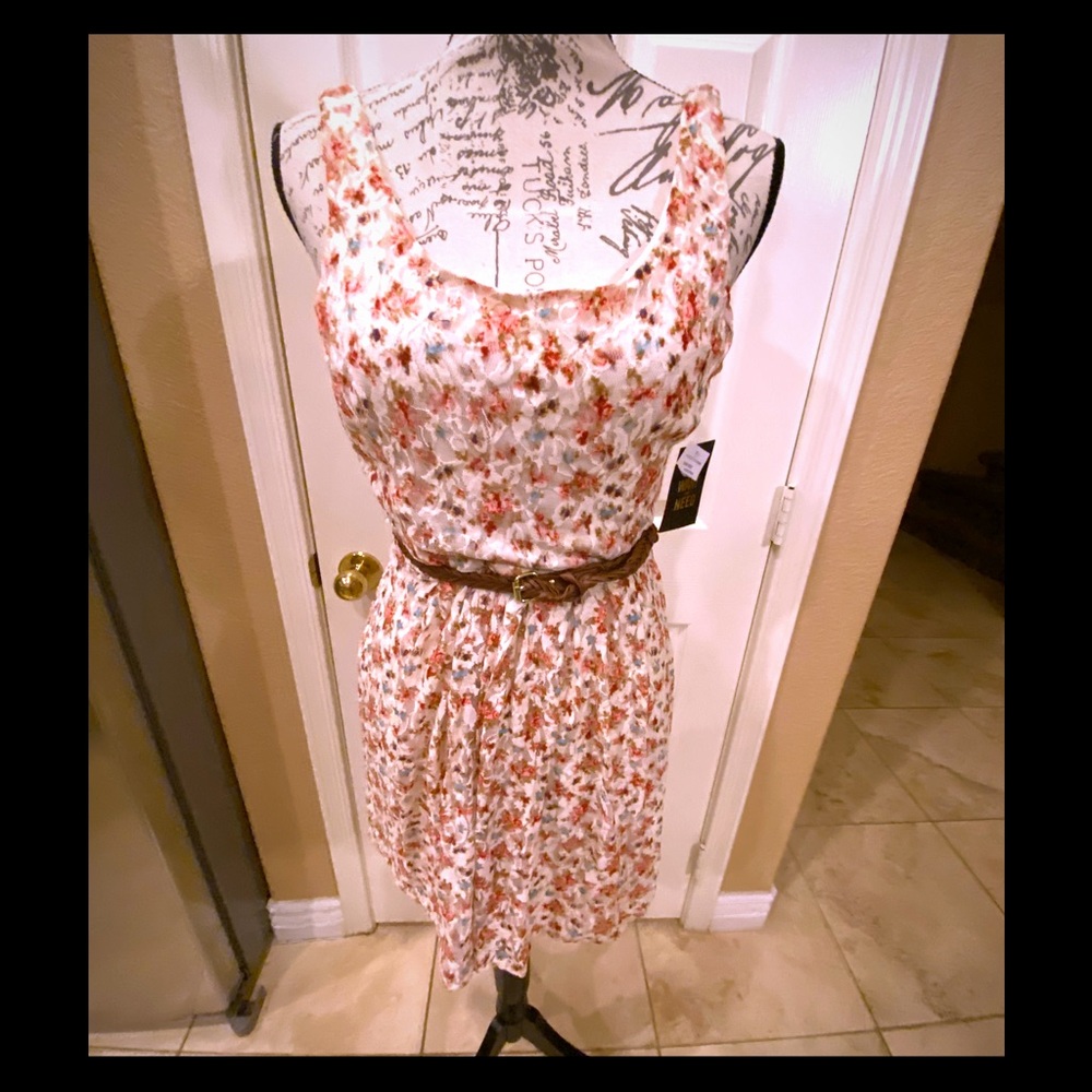 NWT Teeze Me peach & cream sundress w/belt L